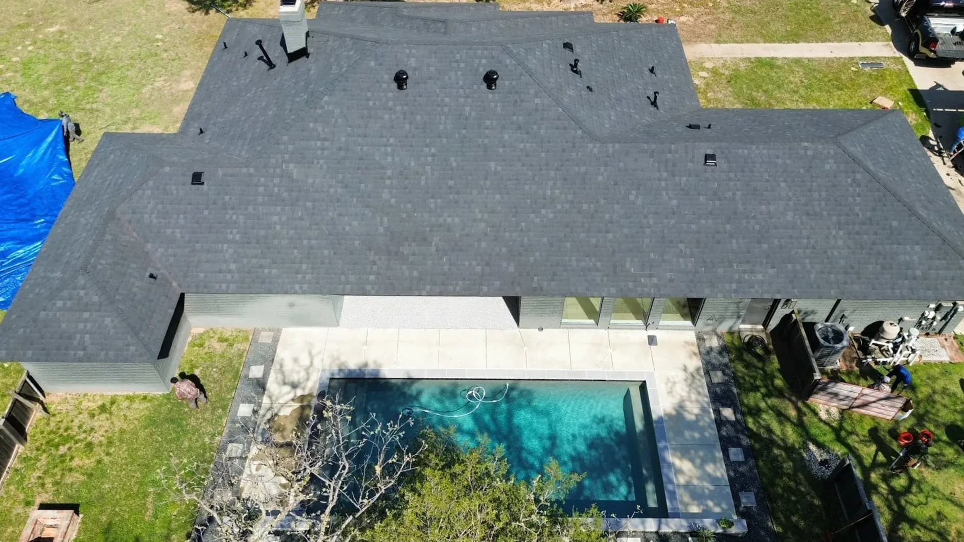 LP3 Roofing crew on the job